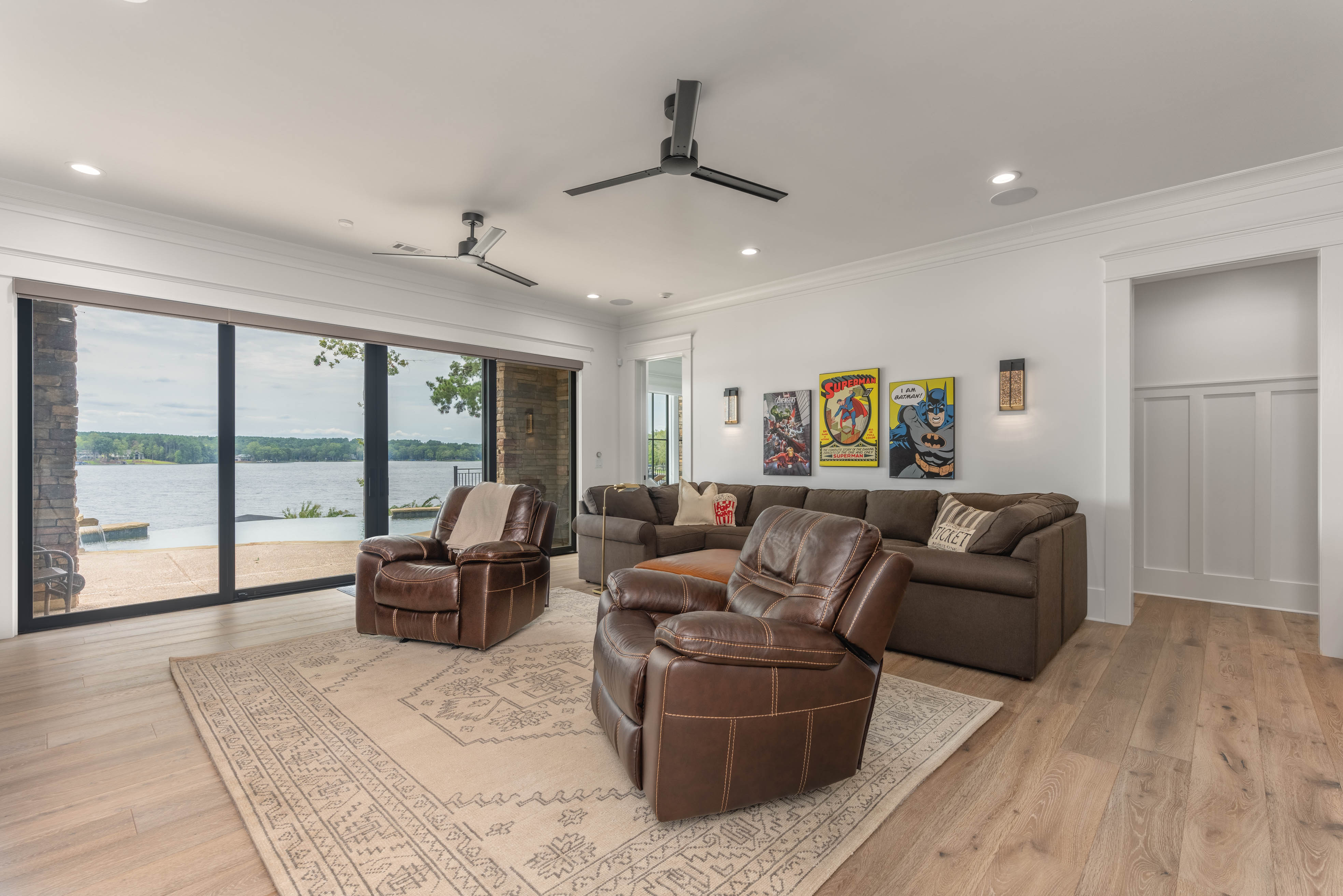 1051 South Shoals Drive image 26